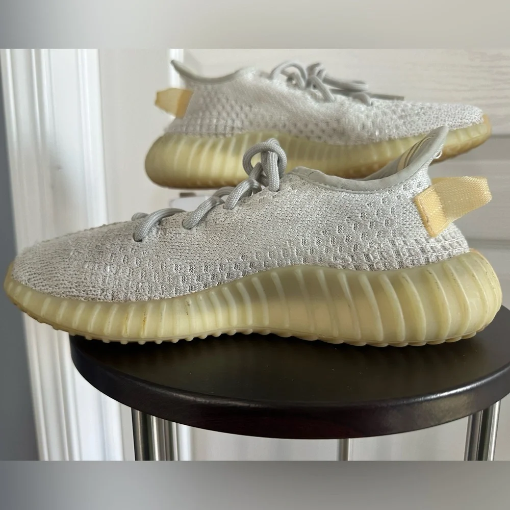 Adidas Yeezy Boost 350 V2 - Men’s Size 7.5 – Natural Colorway – USED